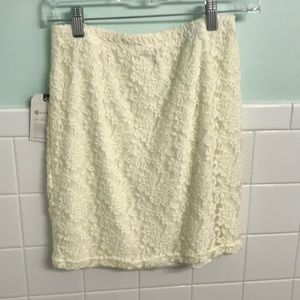Cream Color Lace Mini Skirt